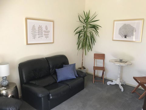 Lakeside Conti Villas - Sunshine Coast Tourism 12