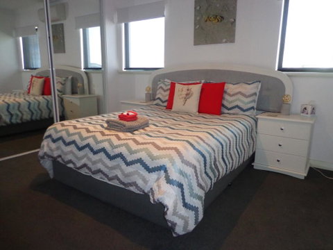 The Beach Villa Bunbury - Sunshine Coast Tourism 3