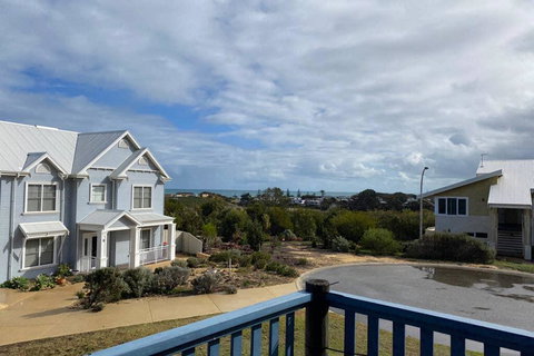 The Birds Nest - Sunshine Coast Tourism 3