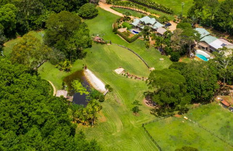 The BlueGreen SANCTUARY - Sunshine Coast Tourism 1