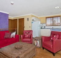 THE BOARDROOM ON BANKSIA - 11 Banksia Ave Bonny Hills - Holiday Sunshine Coast