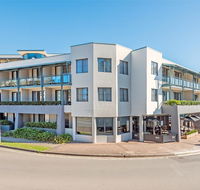 The Brighton Apartments - Holiday Sunshine Coast
