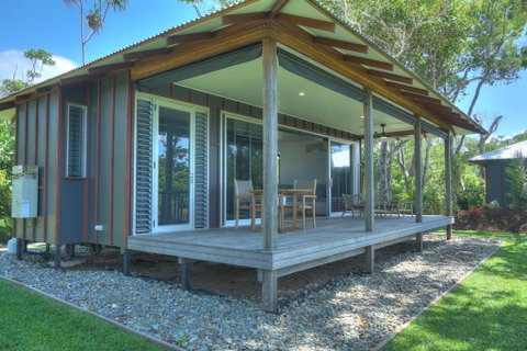 The Bungalows - Sunshine Coast Tourism 2