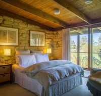 The Burrow at Wombat Bend - Sunshine Coast Tourism