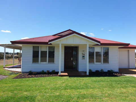 The Cabin At Bindaree - Sunshine Coast Tourism 0