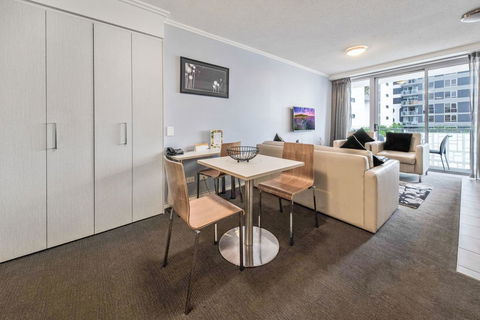 The Capitol Apartments - Holiday Sunshine Coast 1