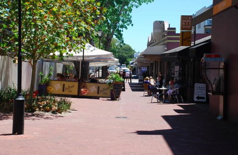 The Churchill - Sunshine Coast Tourism 1