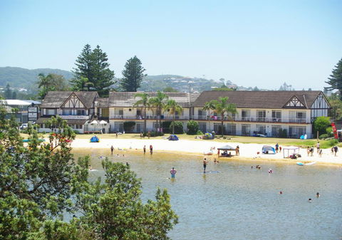 The Clan Terrigal - Sunshine Coast Tourism 0