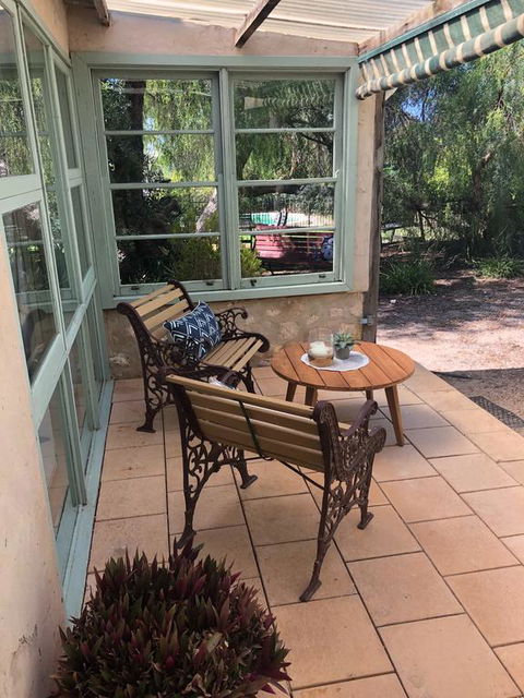 The Coach House - Sunshine Coast Tourism 3