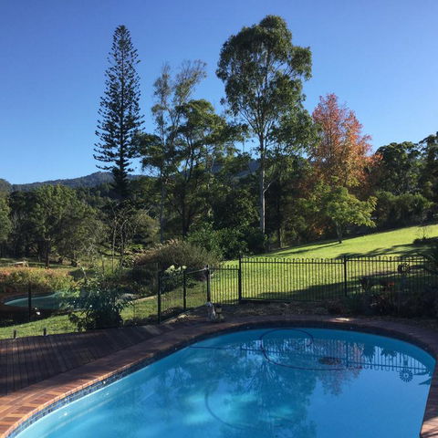 The Croft Bed And Breakfast - Sunshine Coast Tourism 3