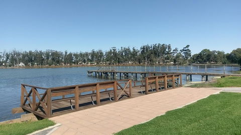 The Crooked Cottage - Holiday Sunshine Coast 0