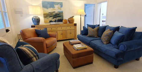 The Dewhurst - Sophisticated Entire CBD Apartment - Sunshine Coast Tourism 0