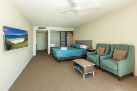 The Dorsal Boutique Hotel - Holiday Sunshine Coast 3