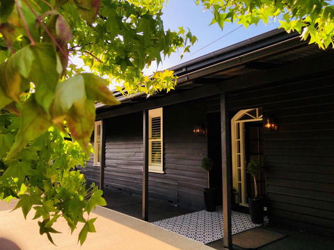The Dudley Boutique Hotel - Holiday Sunshine Coast 1
