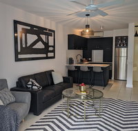 The Escape Luxury Apartments Peppers Beach Club Palm Cove - Sunshine Coast Tourism
