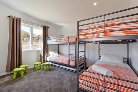 The Elements East - Jindabyne - Sunshine Coast Tourism 3