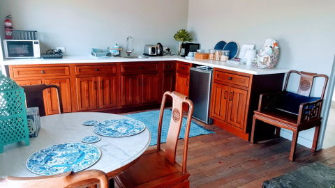 The FarmShed Private Retreat McLaren Vale - Sunshine Coast Tourism 2