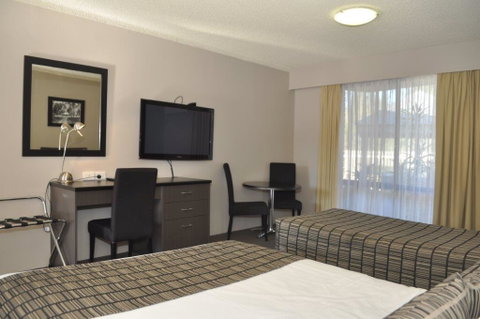 The Galaxy Motel - Sunshine Coast Tourism 1