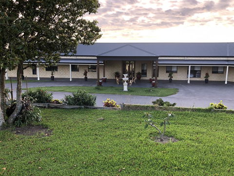 The Glen - Holiday Sunshine Coast 1