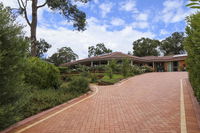 Book Lesmurdie Accommodation Vacations Sunshine Coast Tourism Sunshine Coast Tourism