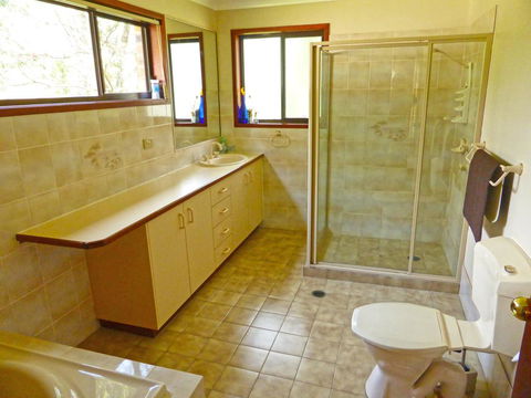 The Happy Shack @ Callala Bay - Sunshine Coast Tourism 2