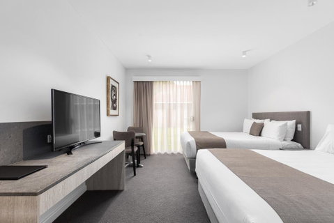 The Henty - Holiday Sunshine Coast 2