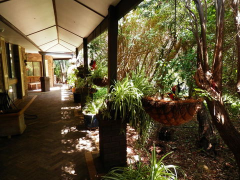 The Hideaway Luxury B&B Retreat - Holiday Sunshine Coast 2