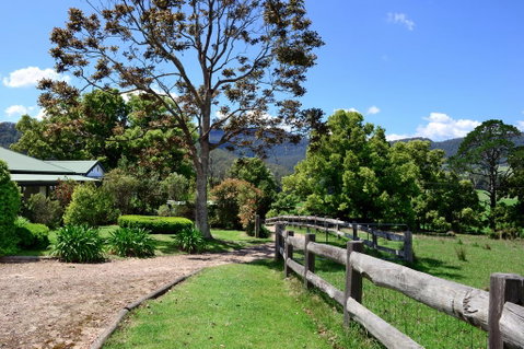 The Laurels B&B - Sunshine Coast Tourism 3