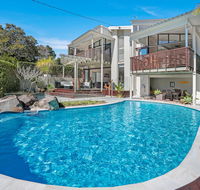 The Lighthouse Noosa Hill