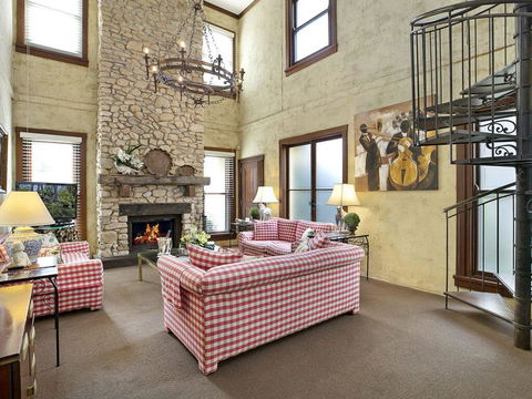 The Lodge @ Linden Hall - Holiday Sunshine Coast 3