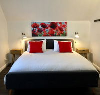 The Loft  Denver - Holiday Sunshine Coast
