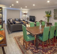 The Mountain House - Sunshine Coast Tourism