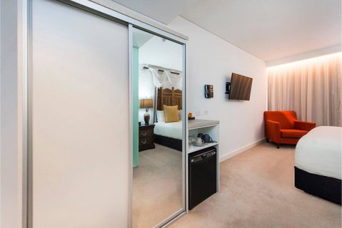 The Nest - Boho Bedroom Near The City With Roof Terrace - Holiday Sunshine Coast 1