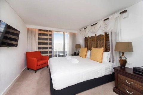 The Nest - Boho Bedroom Near The City With Roof Terrace - Holiday Sunshine Coast 0