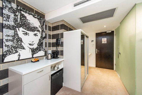 The Nest - Hollywood Style Space With Roof Terrace - Holiday Sunshine Coast 3