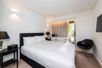 The Nest - Homely Escape in Northbridge And Large Roof Terrace