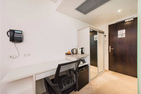 The Nest - Stylish Modern Room With Rooftop Terrace - Holiday Sunshine Coast 1
