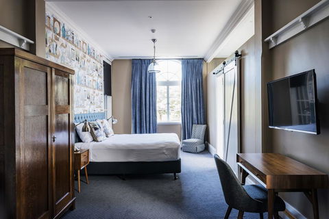 The North Sydney Hotel - Holiday Sunshine Coast 2