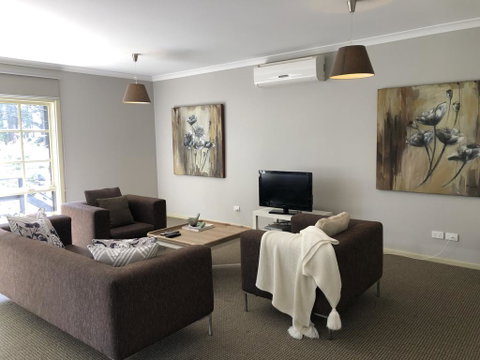The Old Coolstore - Jonathon Apartment - Sunshine Coast Tourism 0