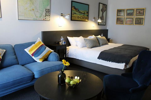The Oriana, Orange - Holiday Sunshine Coast 2