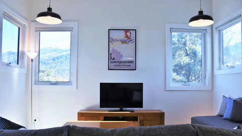The Outlook - Crackenback Resort - Sunshine Coast Tourism 1