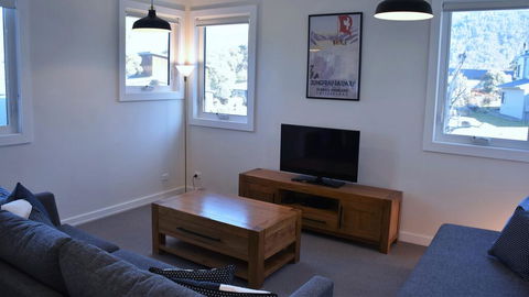 The Outlook - Crackenback Resort - Sunshine Coast Tourism 2