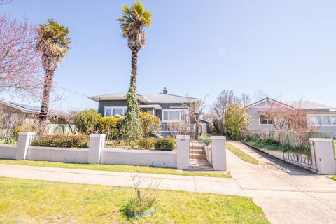 The Palms - Stylish, Modern And Cute As A Button - Holiday Sunshine Coast 1