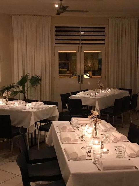 The Playhouse Hotel - Holiday Sunshine Coast 3