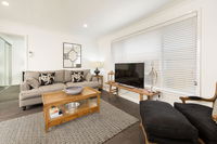Book Albury Accommodation Vacations Sunshine Coast Tourism Sunshine Coast Tourism