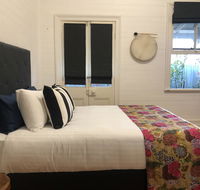 The Residence Stylish Comfort with Fireplace - Holiday Sunshine Coast
