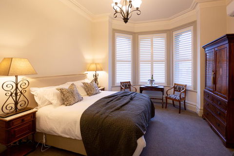 The Rivulet - Sunshine Coast Tourism 1