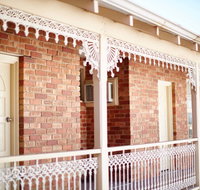 The Rose Hotel  Motel - Sunshine Coast Tourism