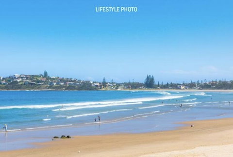 The Sandcastle - Holiday Sunshine Coast 1