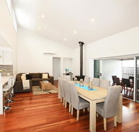 The Sands - Pet Friendly - 3 Min Walk to Beach
